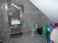 Casa com 3 quartos, 2 banheiros e 1 vaga de garagem