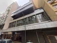 Sala comercial ocupada de 77 m² no 10º andar