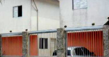 Casa com 2 quartos em Praia Grande/SP