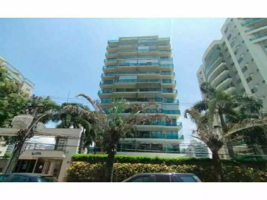 Apartamento com 2 vagas, 153m² útil