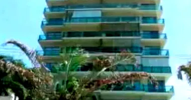 Apartamento com 2 vagas, 153m² útil