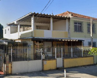 Casa com 108 m² na Rua Teresa Cavalcanti