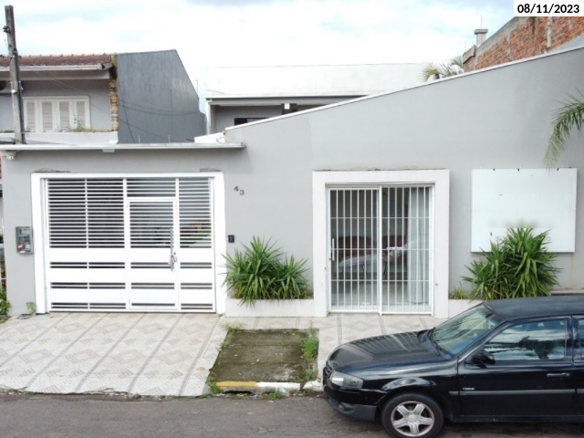 Edificação comercial e residencial com 240m² e terreno de 252m²