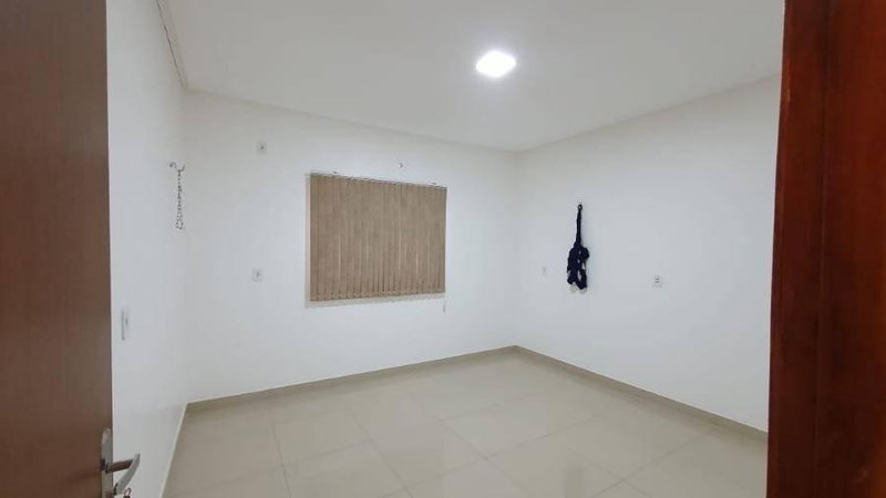 Casa 3 quartos, 2 banheiros, 122m² construídos em 213,5m² de terreno