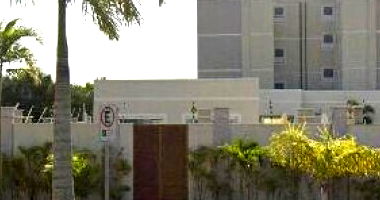 Apartamento com 2 Quartos em Macaé/RJ