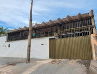 Casa Residencial com 3 Quartos e 323,98m² em Goiânia