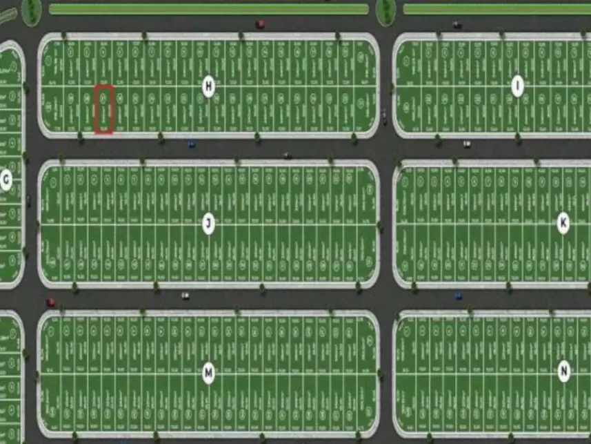 Terreno com 240m² no Jardim Botânico I
