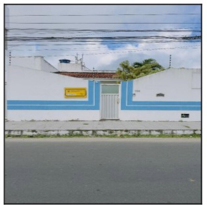 Casa com 330,9m² em Feira de Santana/BA