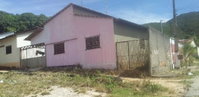 Casa com 2 Quartos e 1 Vaga em Campos Belos