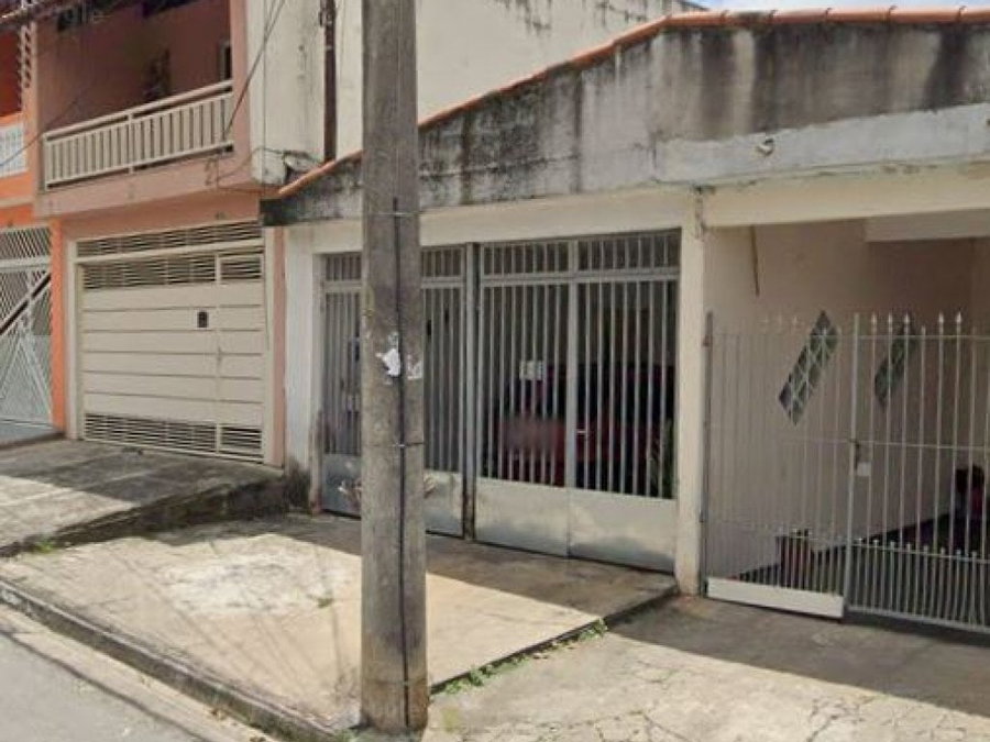 Casa com 132 m², 3 quartos, 2 banheiros, ocupada