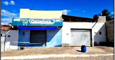 Casa com 3 Quartos e 2 Banheiros em Carnaubais