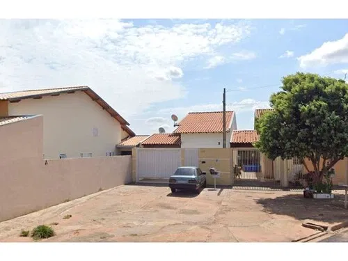Casa Ocupada no Jardim Rosa Amarela com 88,68 m²