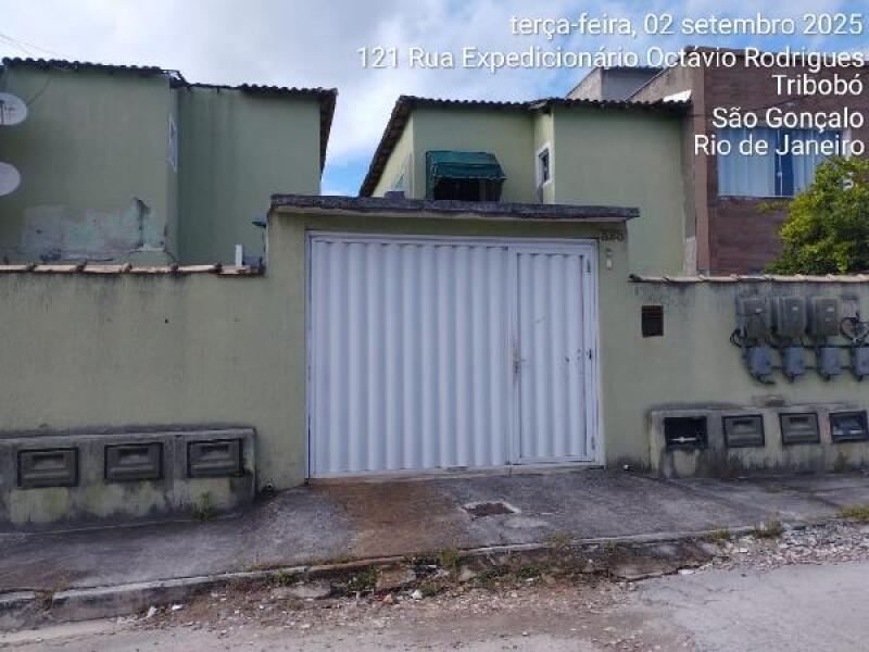 Casa com 2 Quartos, 1 Suíte, 70m² de Área Total