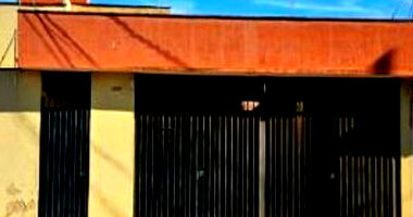 Casa com 3 quartos, 2 banheiros, 1 vaga, 162,75m² construída, ocupada