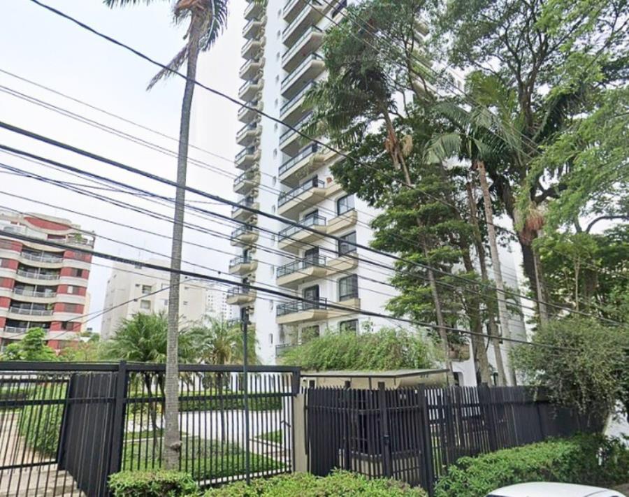 Apartamento com 4 quartos, 4 banheiros e 3 vagas no Real Parque