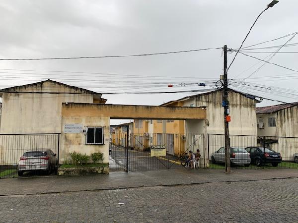 Apartamento com 2 Quartos e 1 Vaga em Capibaribe
