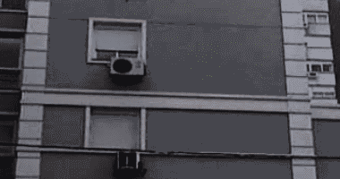 Elegante Apartamento com 1 Quarto, 2 Banheiros e 48m² Área Construída - Ocupado