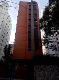 Duplex 196m² com 3 quartos e 3 vagas de garagem
