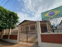 Casa em Leilão com 750m² de Terreno e 258m² Construída
