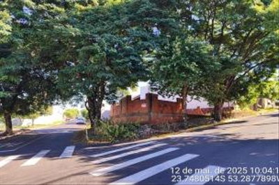 Terreno Urbano em Esquina com 250,51 m² em Umuarama-PR