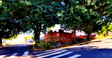 Terreno Urbano em Esquina com 250,51 m² em Umuarama-PR