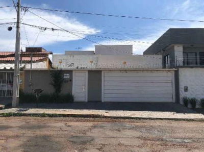 Casa Ocupada de 183m² no Jardim Primavera em Trindade/GO