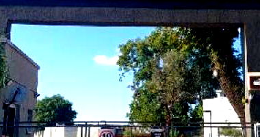 Apartamento com 2 quartos, 1 banheiro e 1 vaga