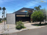 Casa com 3 quartos, 218m² de terreno, ocupada