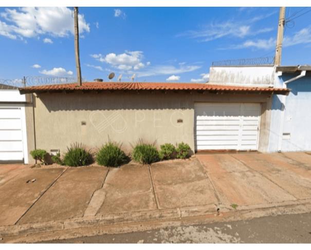 Casa residencial de 135m², ocupada