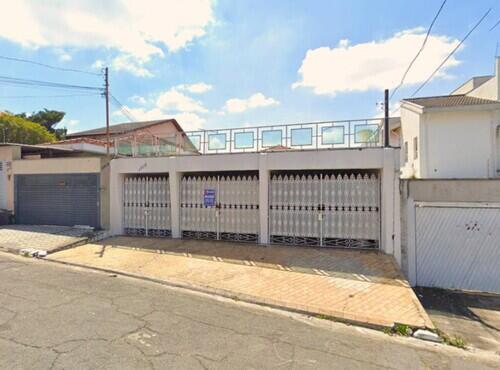 Casa padrão 4 dorms 3 banhs 310m² desocupada