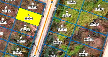 Terreno com 200m² em Heliodora/MG