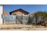 Casa com 2 quartos em Nova Serrana/MG