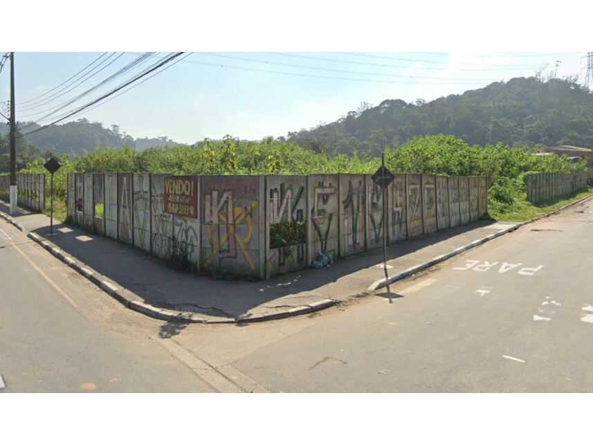 Terreno amplo em Vila Marcos com 13.507,13m² - Oportunidade!