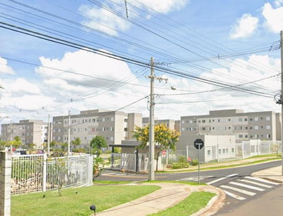 Apartamento 2 Dormitórios com 1 Vaga em Condomínio