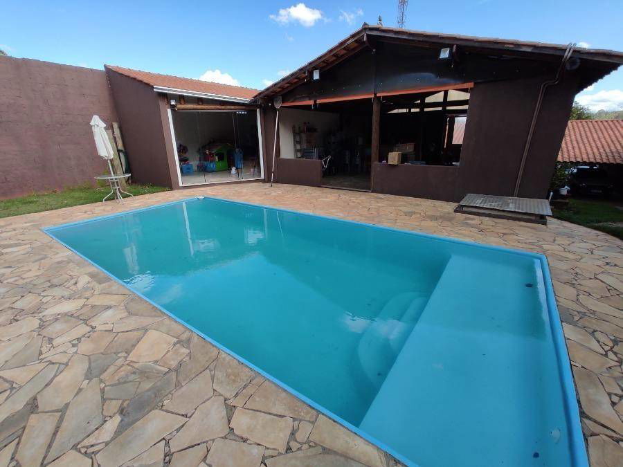 Casa com 3 quartos, 1 banheiro e 378m² construída, ocupada