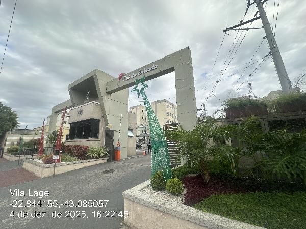 Apartamento com 2 quartos e 1 vaga em São Gonçalo/RJ