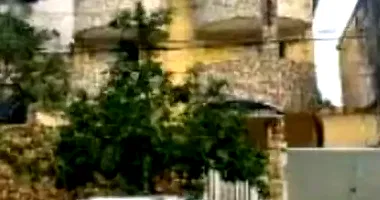 Casa em Leilão com 3 Quartos e 2 Banheiros em Praia Grande/SP