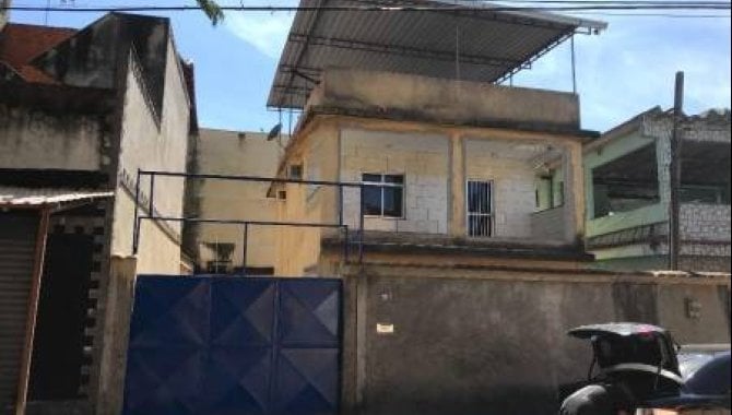 Casa com 5 quartos e 2 banheiros, 48 m², ocupada