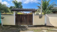 Casa com 2 quartos, 1 banheiro, 56 m² construída, ocupada