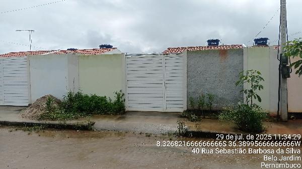 Casa em Euno Andrade da Silva com 2 quartos