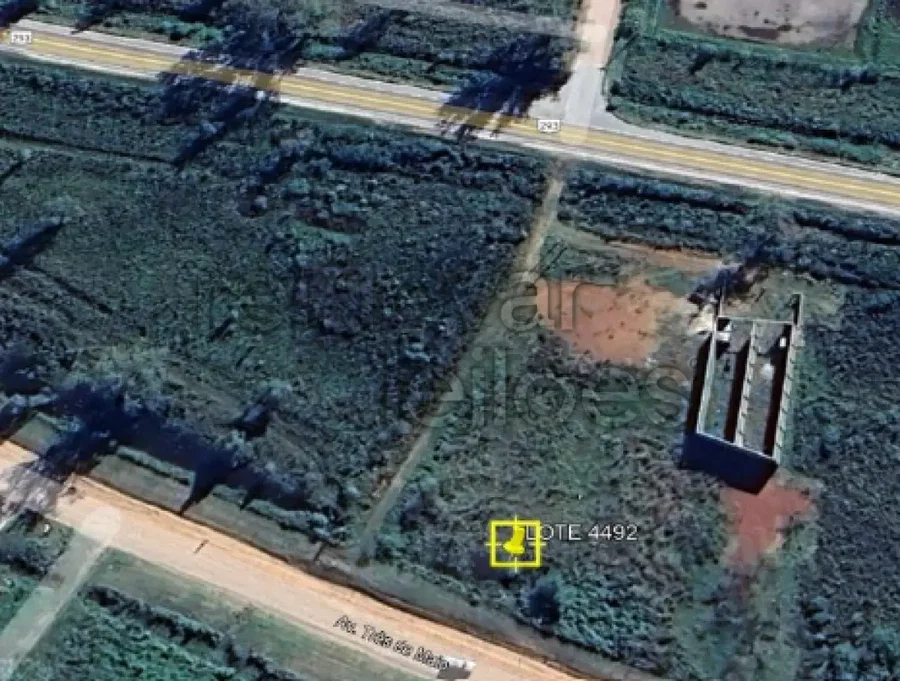 Terreno com 320m² em Pelotas