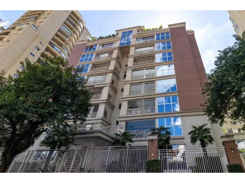 Apartamento em Moema com 2 Quartos e 2 Vagas
