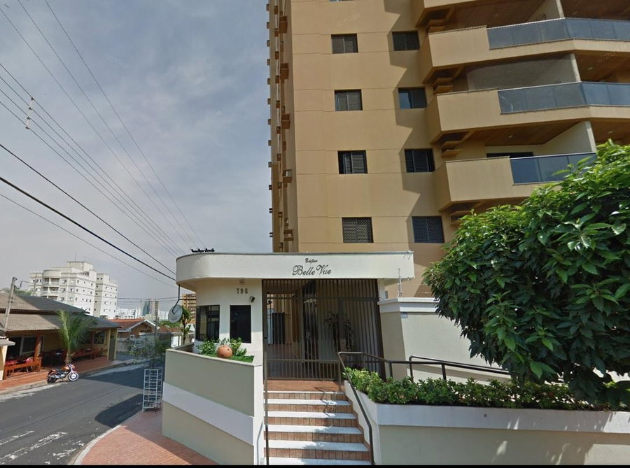 Apartamento com 2 vagas em Ribeirão Preto