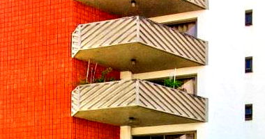 Apartamento com 3 Quartos e 3 Vagas em Moema