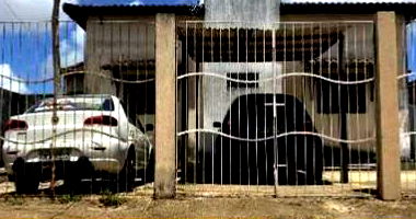 Casa com 2 quartos, 1 banheiro, 56m² área privativa, 1 vaga
