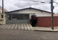 Casa em Sorocaba com 3 Quartos e Edícula