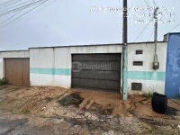 Casa com 3 quartos, 1 banheiro e 1 vaga de garagem