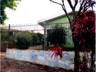 Casa com 59,85m² e fração ideal de terreno 306,30m², desocupada