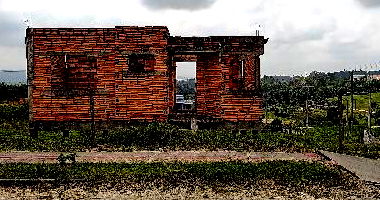 Terreno residencial com 380m² no Centro, desocupado