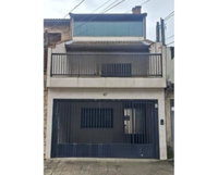 Casa desocupada com 249,82m², 3 quartos e 2 banheiros